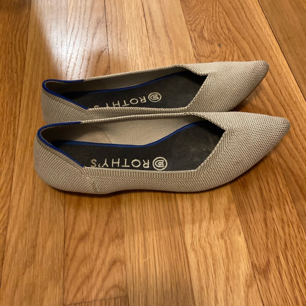 Rothy’s pointed flats